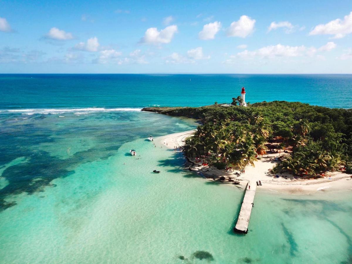 Appartement Vue Mer Et Montagne A 100M De La Plage Le Gosier  Exteriér fotografie